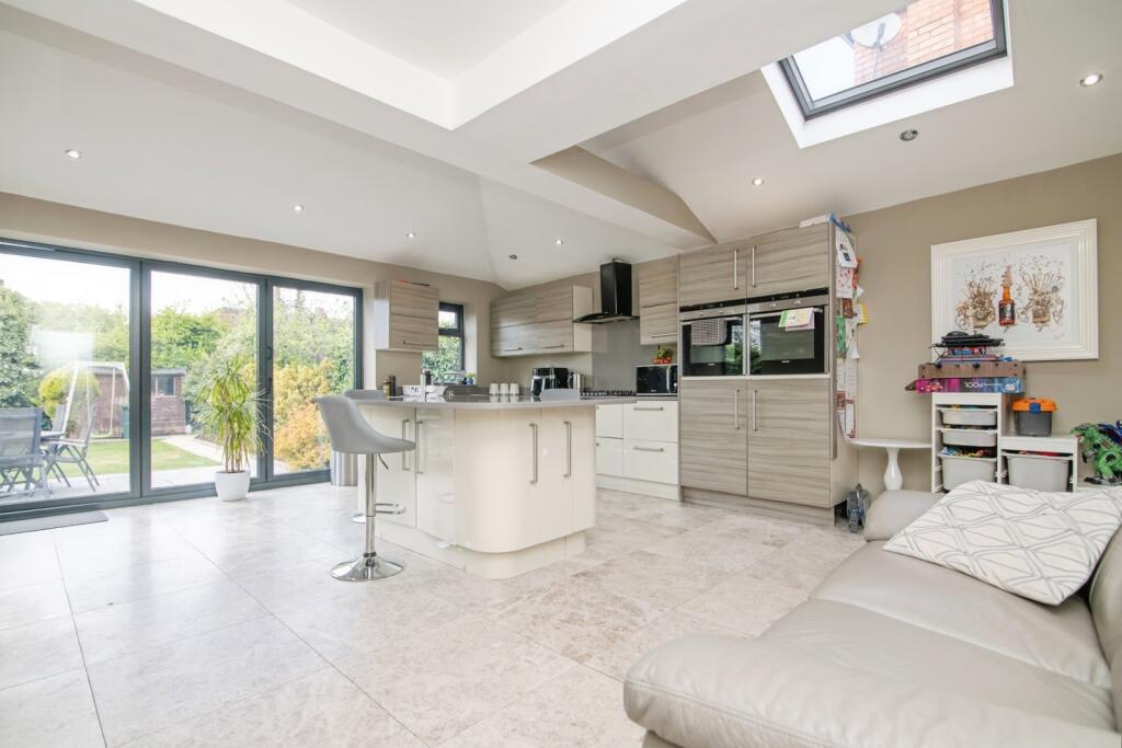 Additional image 16 of Hawthorn Croft, Oldbury, West Midlands, B68
