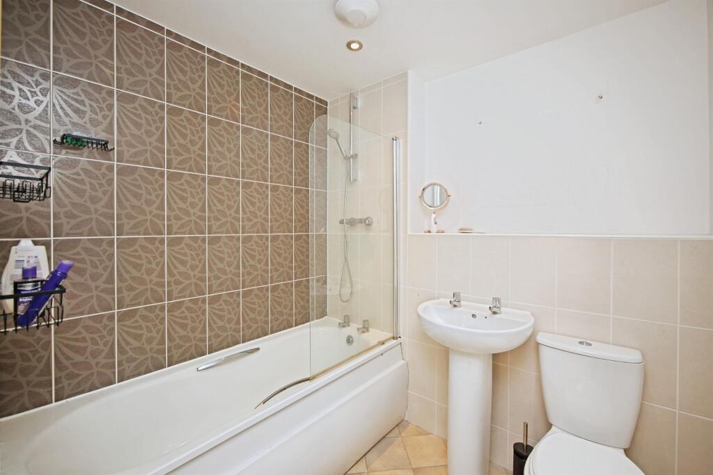 Additional image 11 of Kingstone Place, Redditch