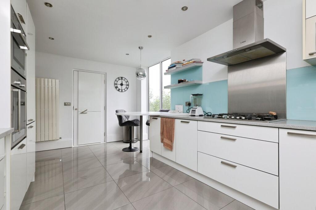 Additional image 15 of New Close Road, Shipley, BD18