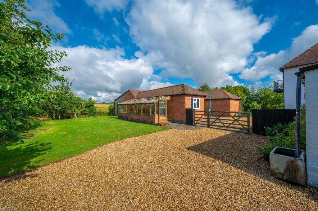 Additional image 41 of Stratford Road, Cranhill