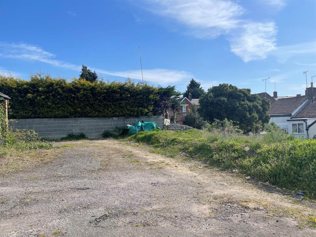 Additional image 3 of Fielding Road, Yeovil