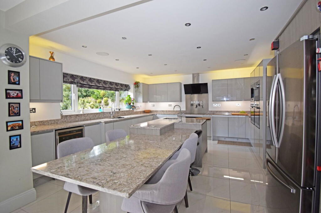 Additional image 7 of Pinfeld House, 22 Twatling Road, Barnt Green, Worcestershire, B45 8HT