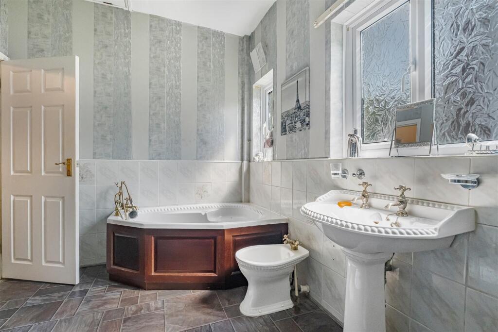 Additional image 37 of Talbot Avenue, Little Aston, Sutton Coldfield