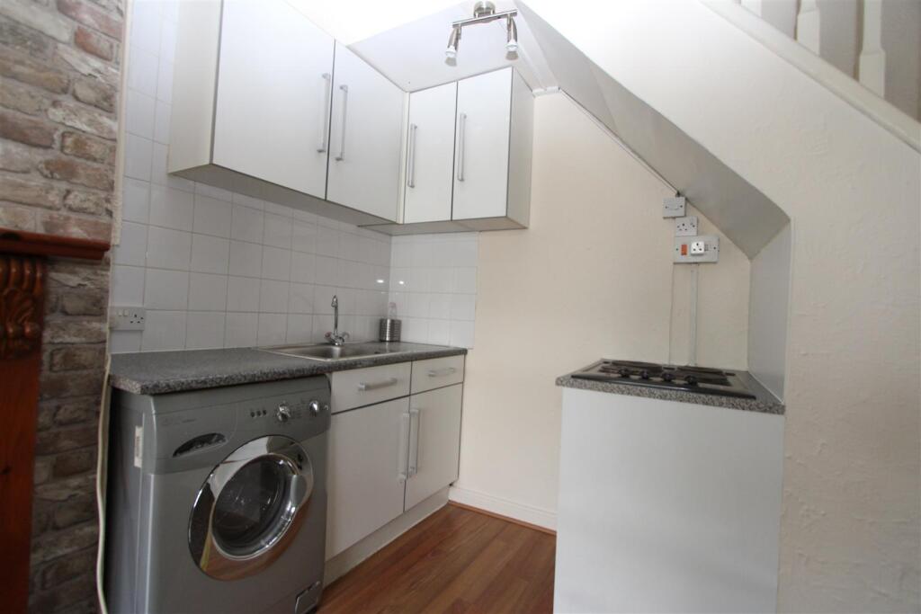 Additional image 3 of Craven Lane, Gomersal, Cleckheaton