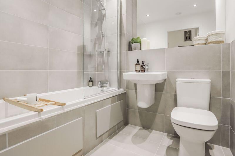 Additional image 10 of Northlight Parade,