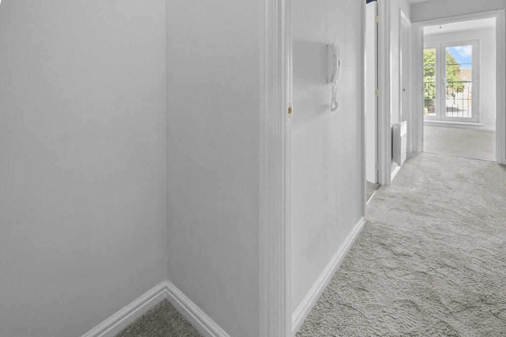 Additional image 4 of Flat 3, Garden Court, Design Close, Bromsgrove. B60 3GS