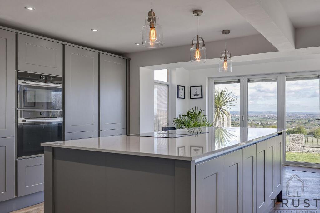 Additional image 8 of Wakefield Road, Drighlington, BD11