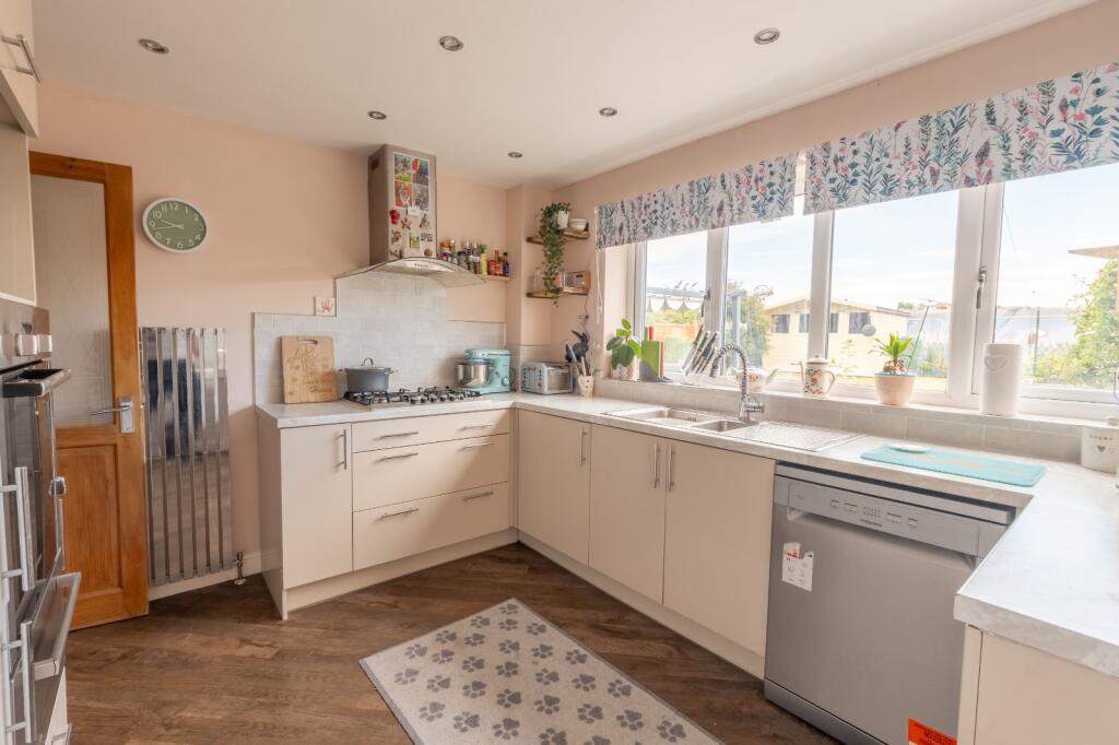 Additional image 7 of Carol Avenue, Bromsgrove, Worcestershire, B61