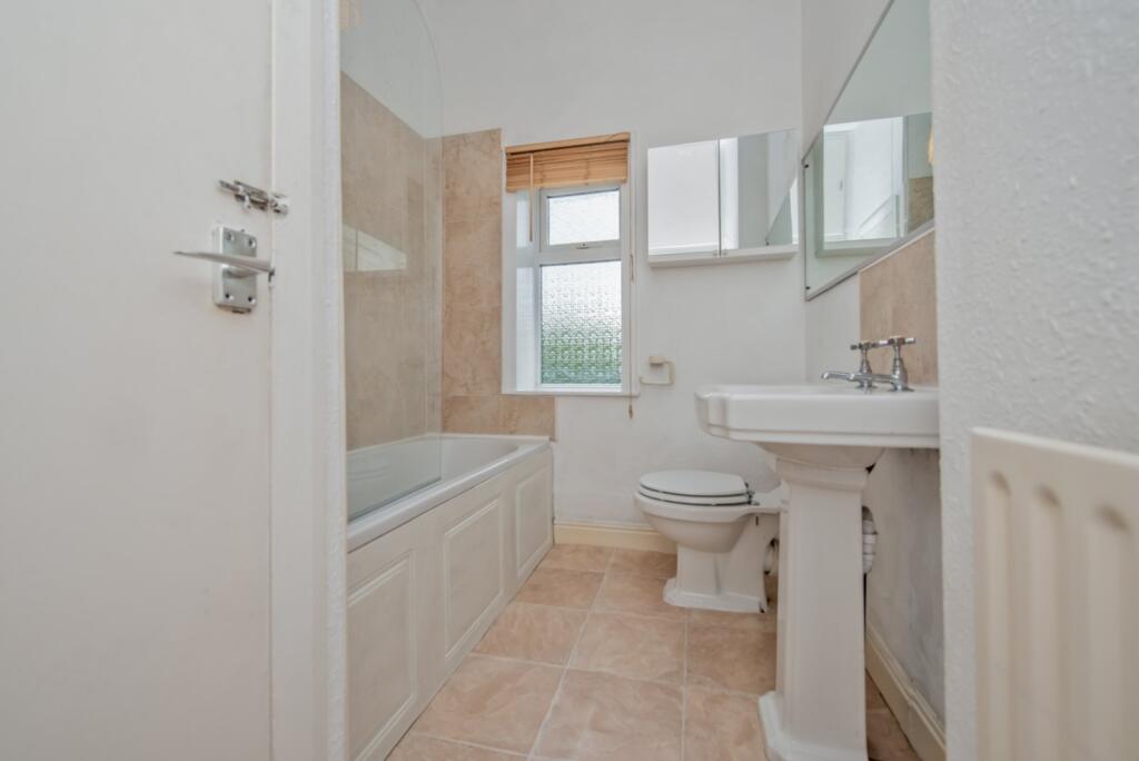 Additional image 15 of Moorside, Cleckheaton, BD19