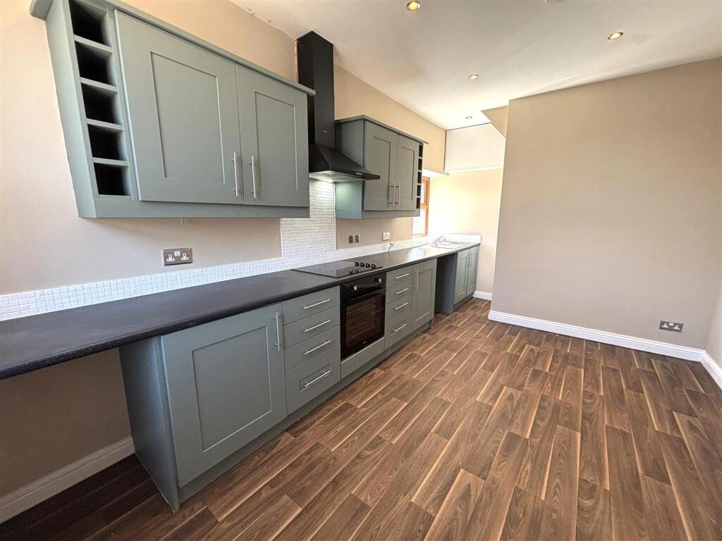 Additional image 9 of 1, Springfield, Queensbury, BD13 2QF