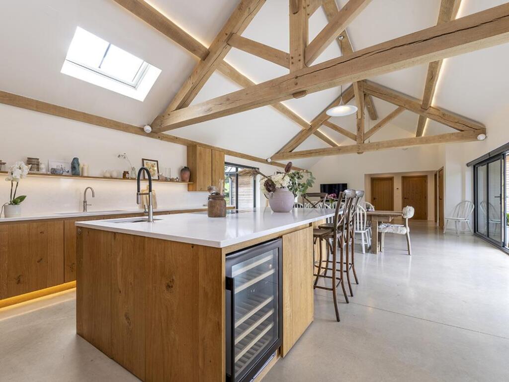 Additional image 6 of Blackford