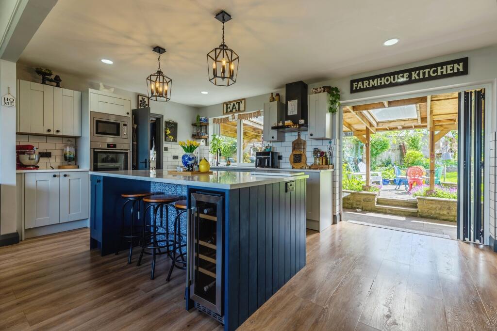 Additional image 2 of Park Crescent, Accrington, BB5