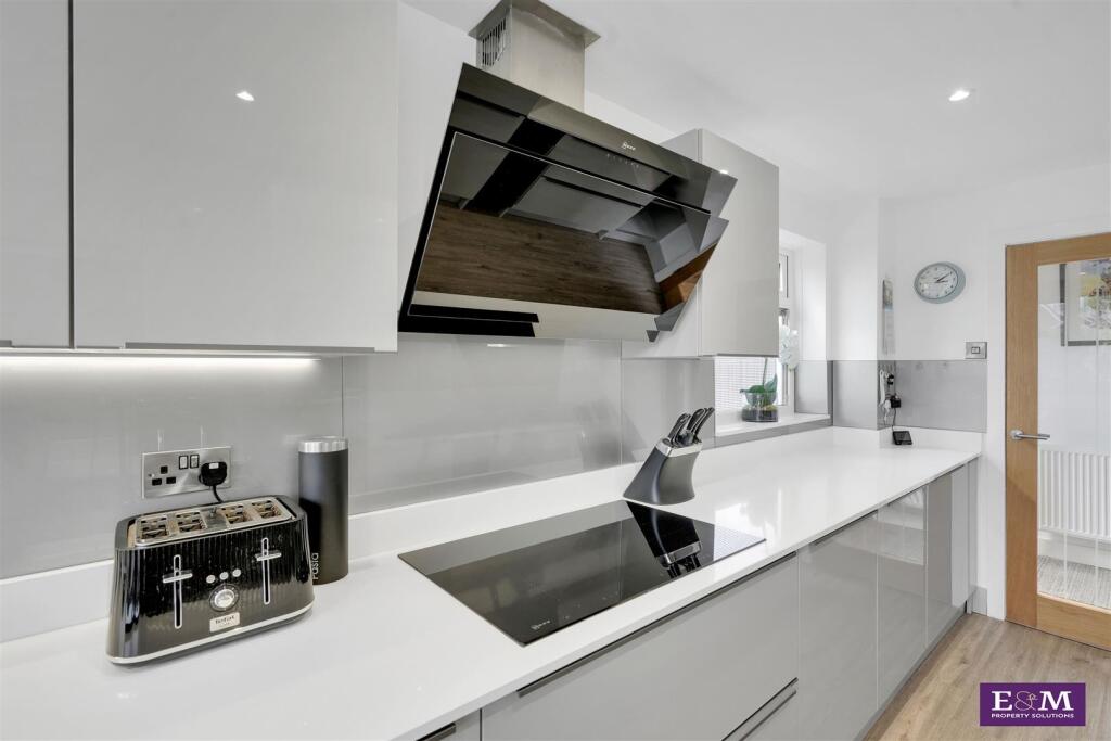 Additional image 5 of Kings Drive, Padiham