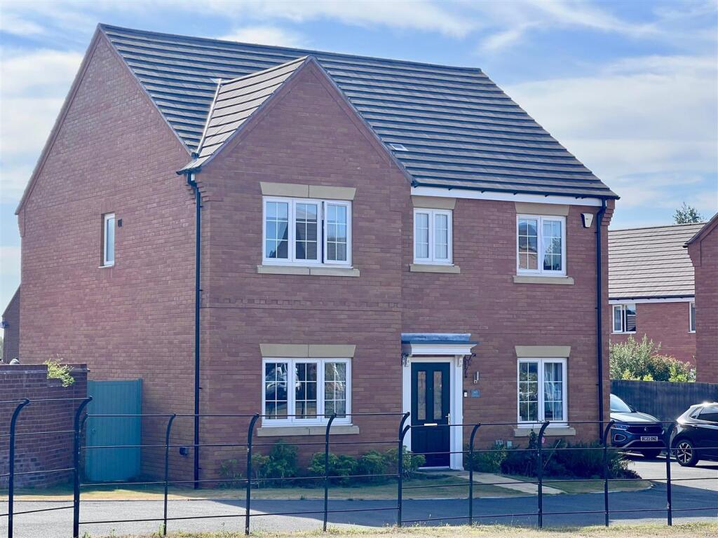 Additional image 37 of Damson Way, Bidford-On-Avon, Alcester