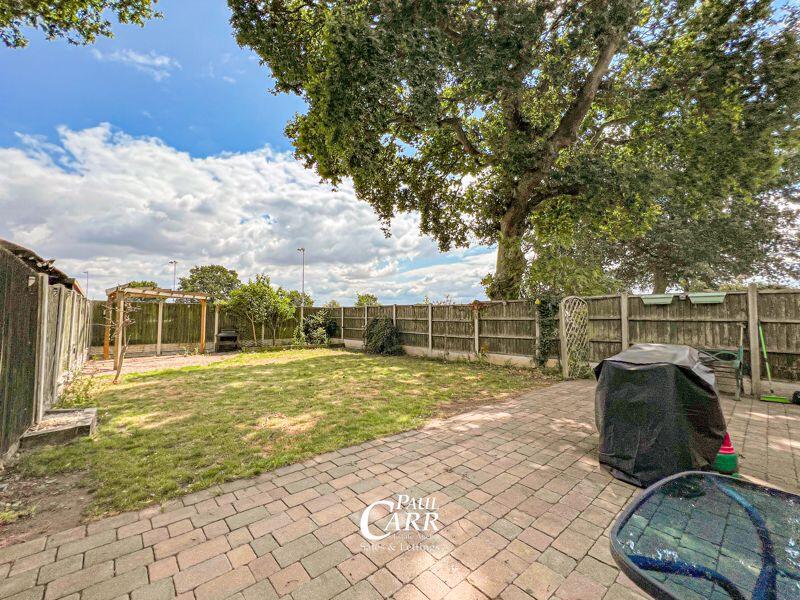 Additional image 21 of Mayfair Drive, Fazeley, Tamworth, B78 3TG - Wonderfully Positioned Family Home