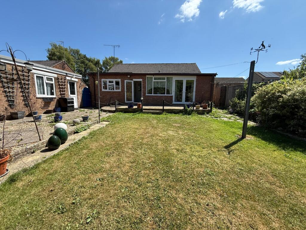 Additional image 11 of Bridle Way, Barwick, Yeovil, Somerset, BA22 9TN