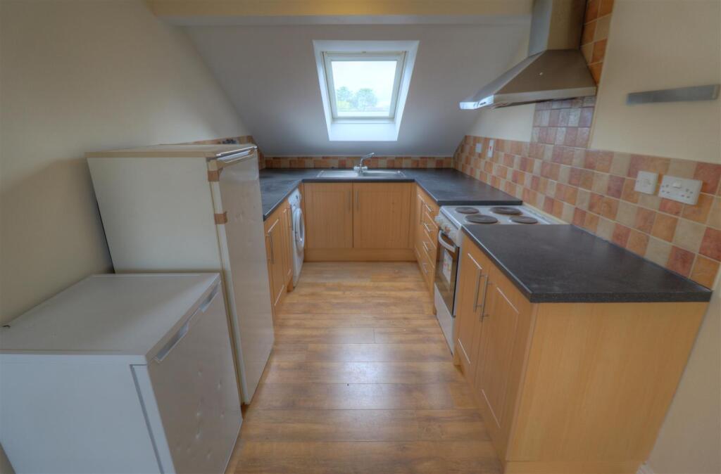 Additional image 3 of Feckenham Road, Astwood Bank
