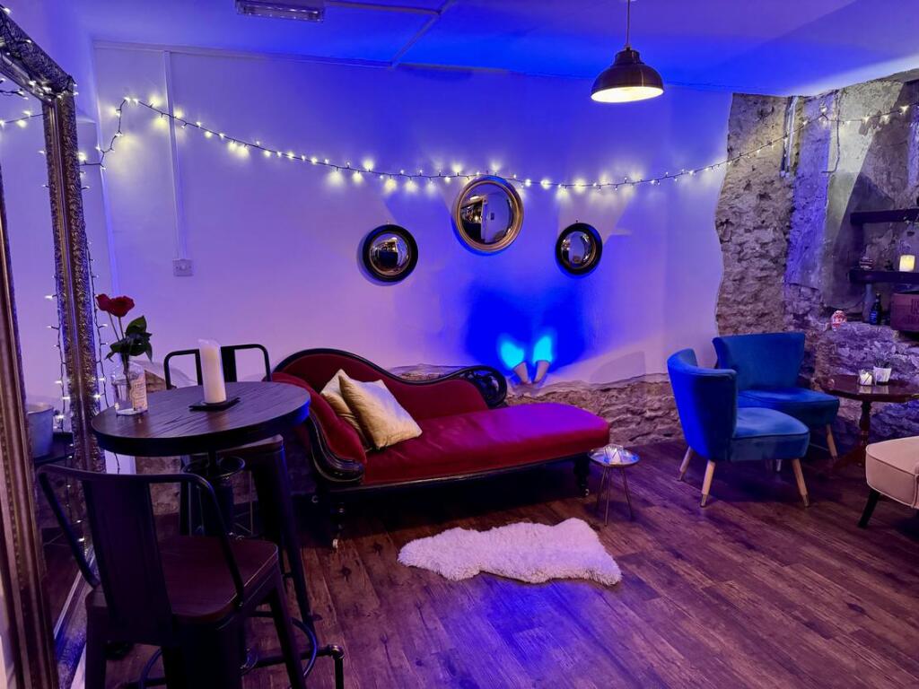 Additional image 9 of Parade House, Trowbridge, BA14 8HQ