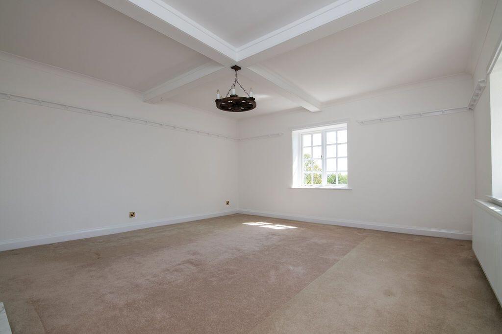 Additional image 10 of Flat 5, Beaudesert Park, Birmingham Road, Henley-in-Arden, B95 5QB