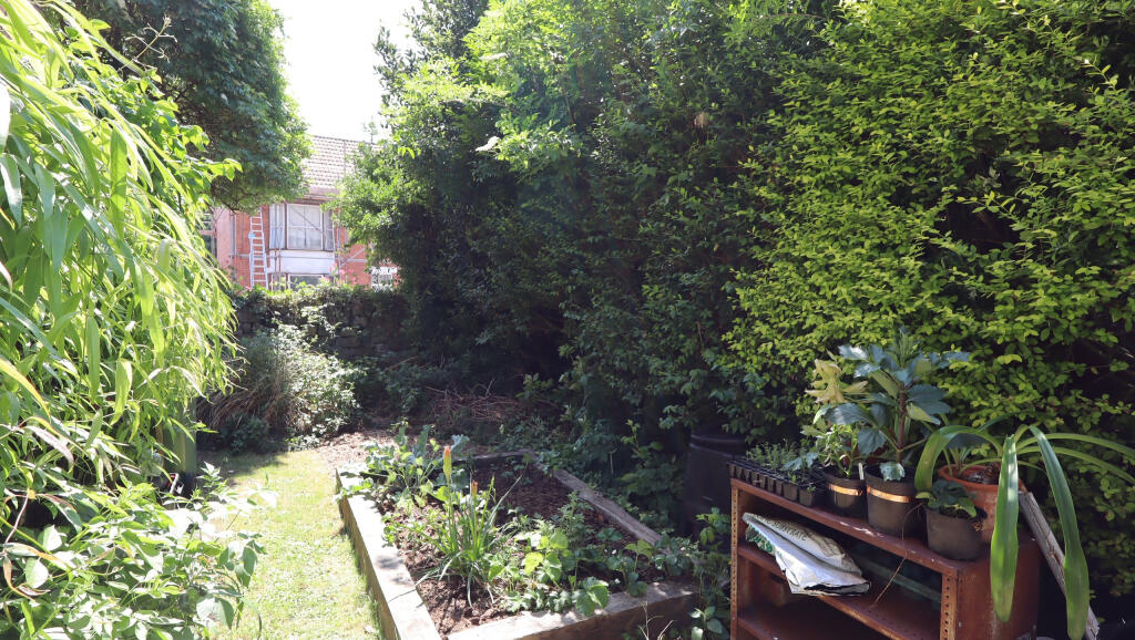 Additional image 16 of Benedict Street, Glastonbury