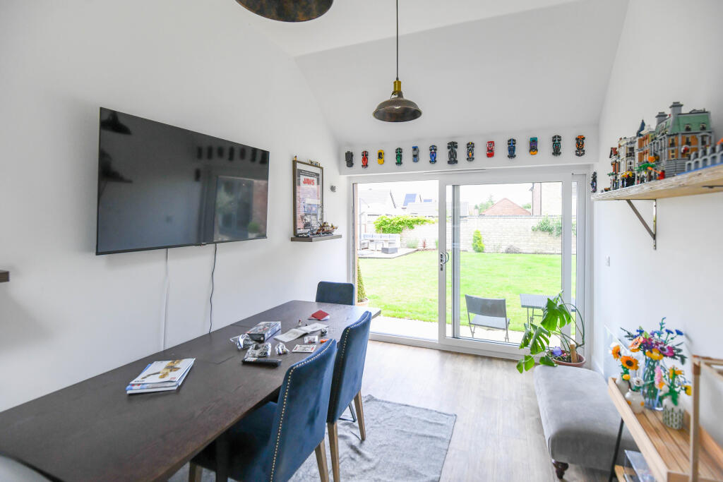 Additional image 33 of Kendall Lane, Semington