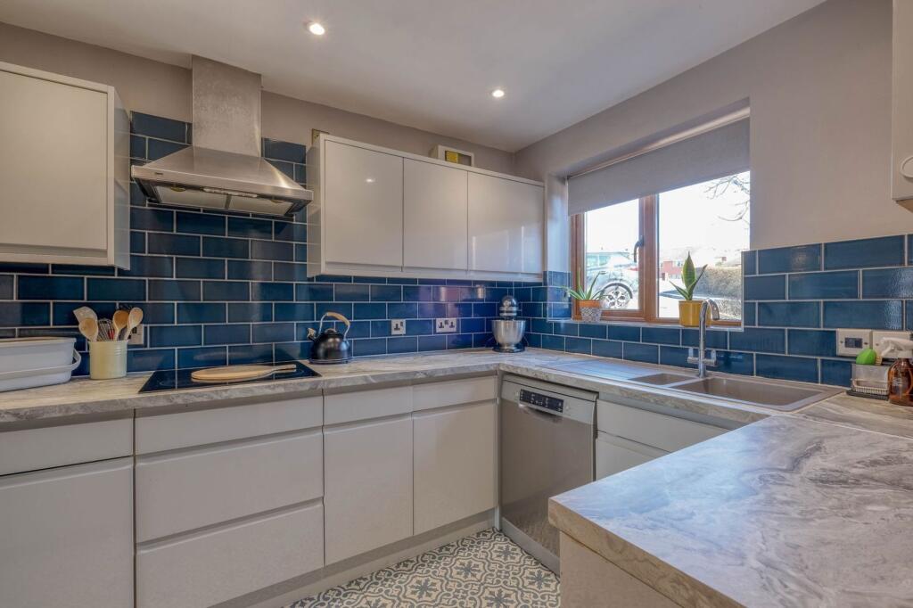 Additional image 9 of Underwood Close, Callow Hill, B97