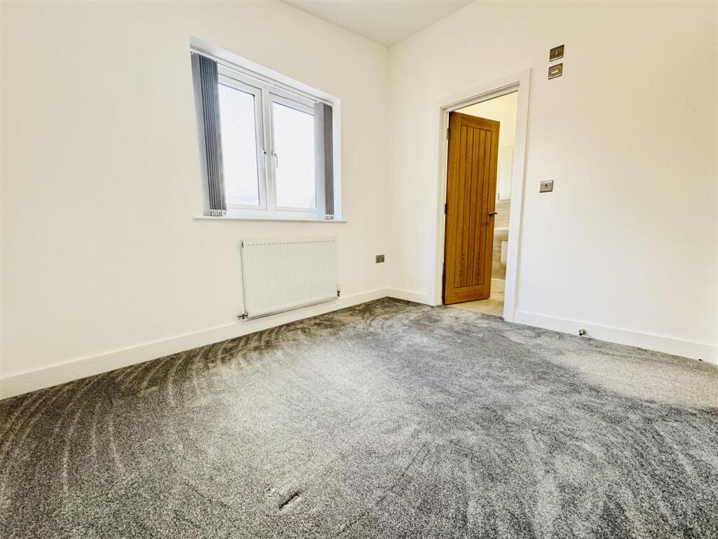 Additional image 5 of Warwick Court, Solihull