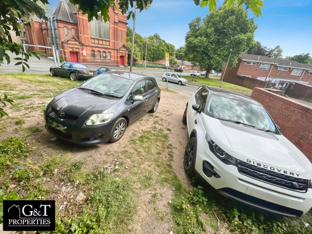 Additional image 10 of Flat Above ,4 High Street, Cradley Heath