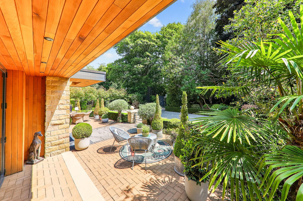 Additional image 62 of The Olives, Station Lane, Birkenshaw