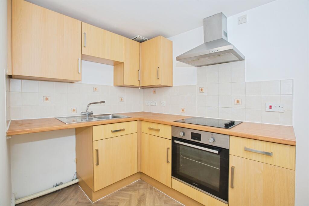 Additional image 6 of The Batch, Shepton Mallet