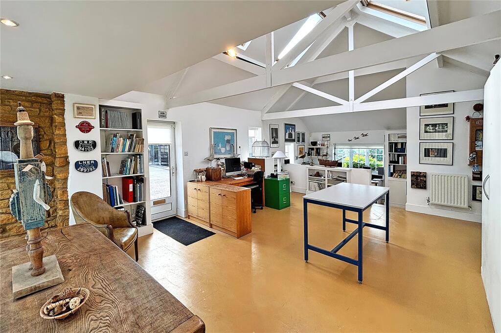 Additional image 8 of Penn Lane, Hardington Mandeville, Yeovil, Somerset, BA22