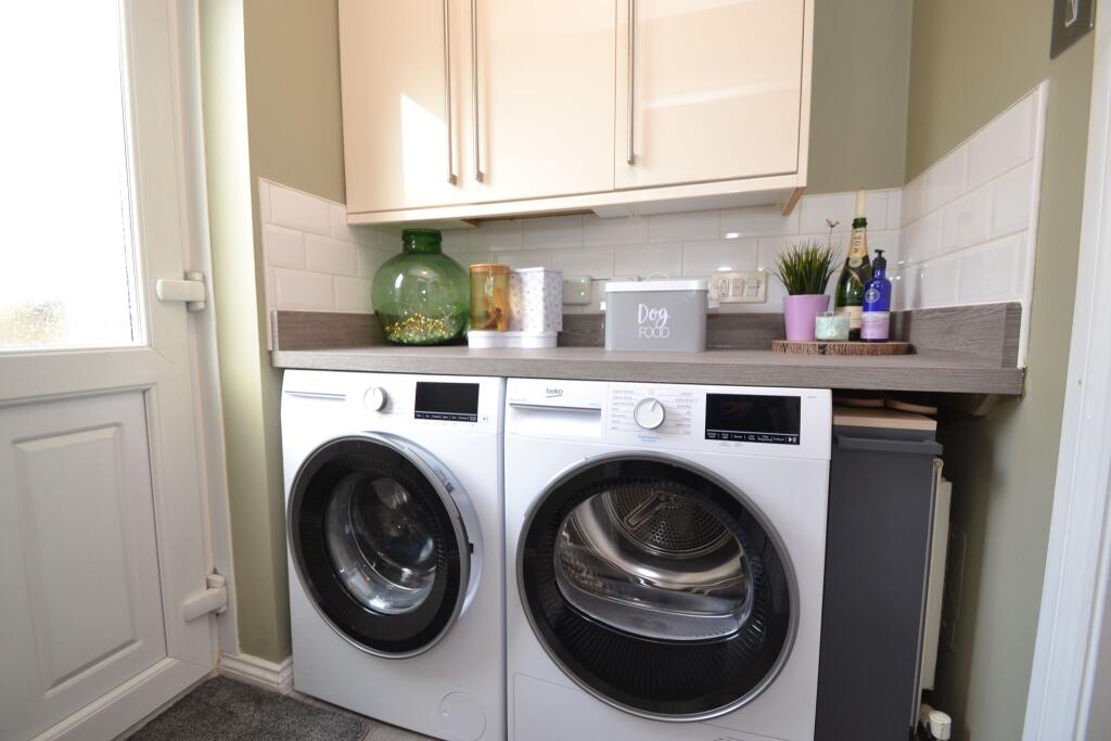 Additional image 11 of Croftlands, Idle,