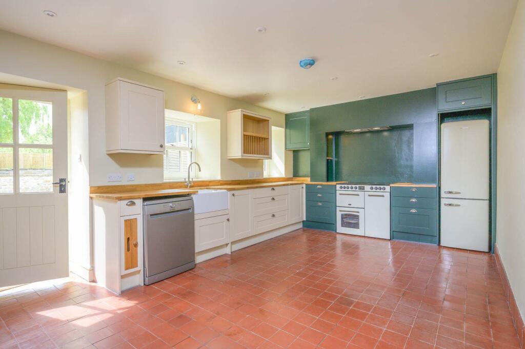 Additional image 4 of Hobbs Wall, Farmborough