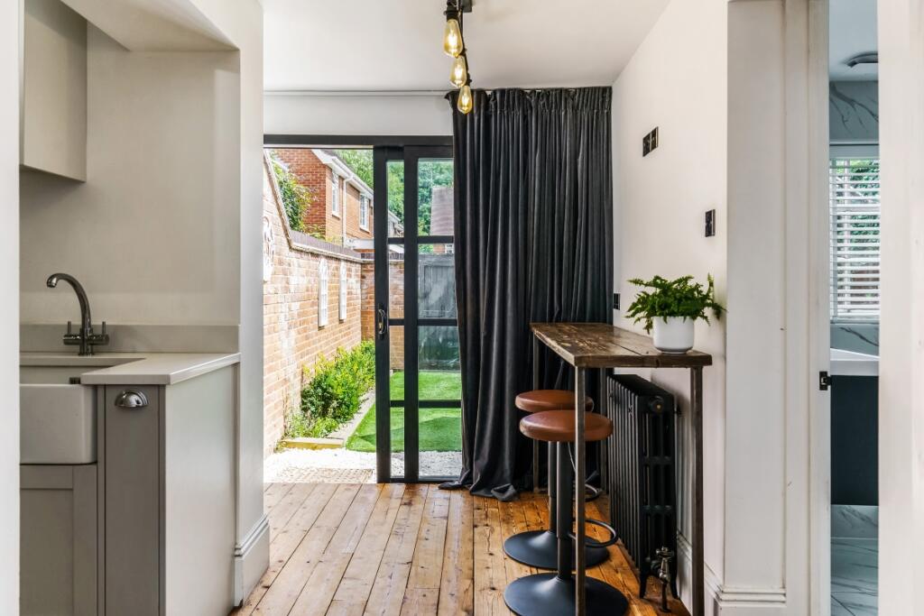 Additional image 8 of High Street, Henley-in-Arden, B95