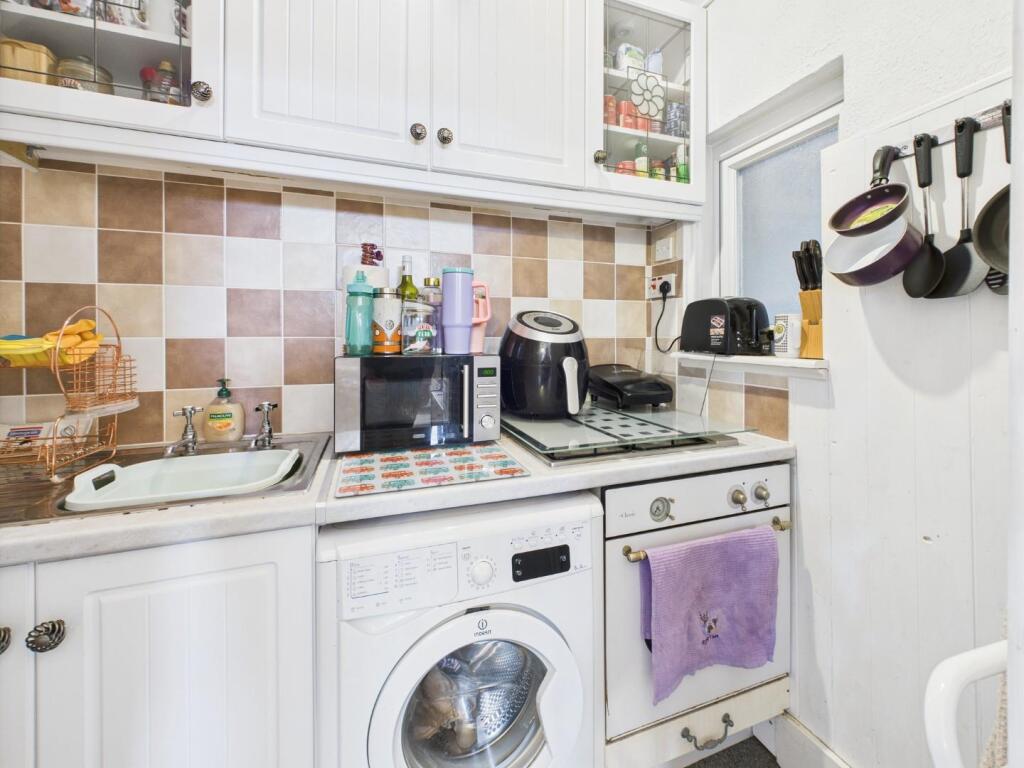 Additional image 4 of Chapel Terrace, Allerton, Bradford