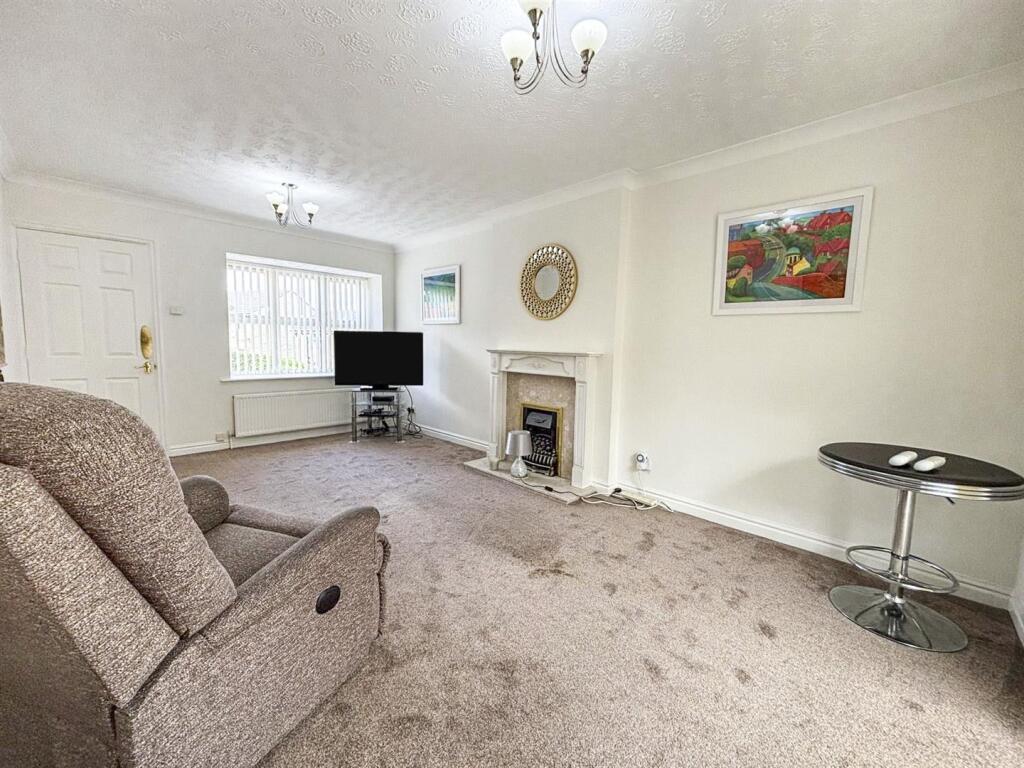 Additional image 11 of Northlea Avenue, Bradford, BD10 8LJ