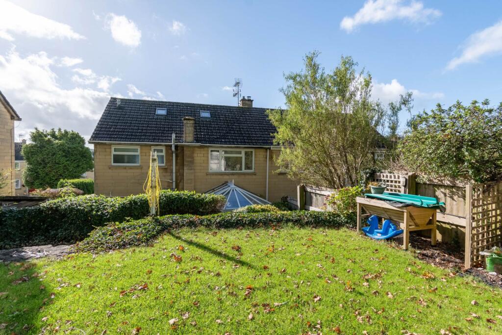 Additional image 19 of Duncan Gardens, Weston