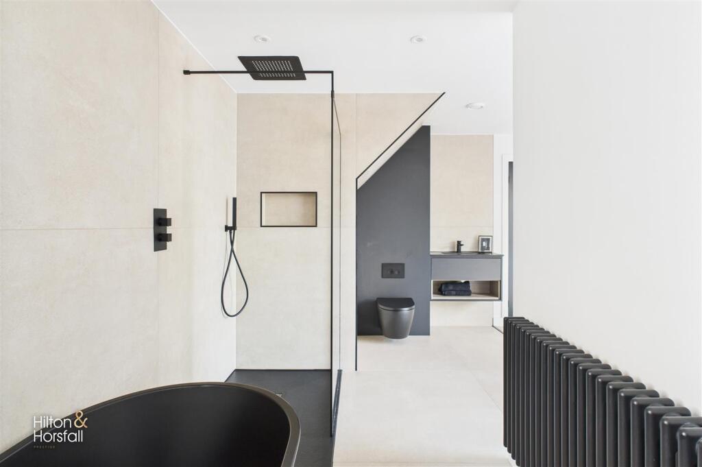 Additional image 20 of Olde Back Lane, Burnley