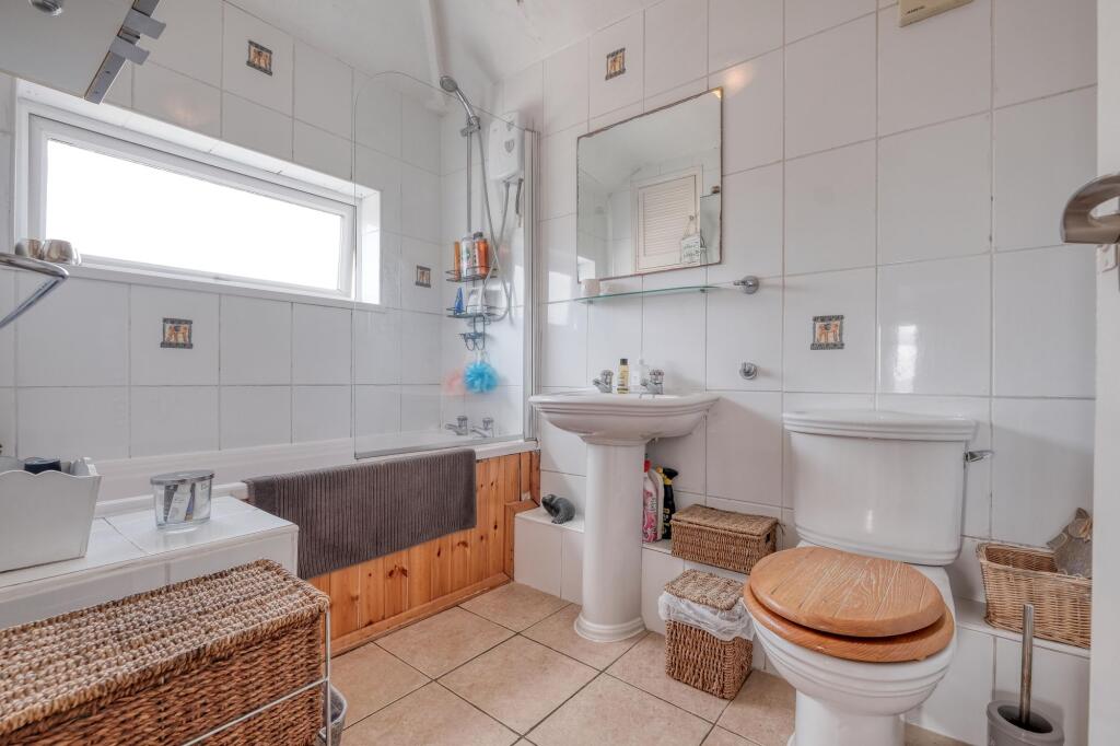 Additional image 9 of King Edward Avenue, Bromsgrove, B61