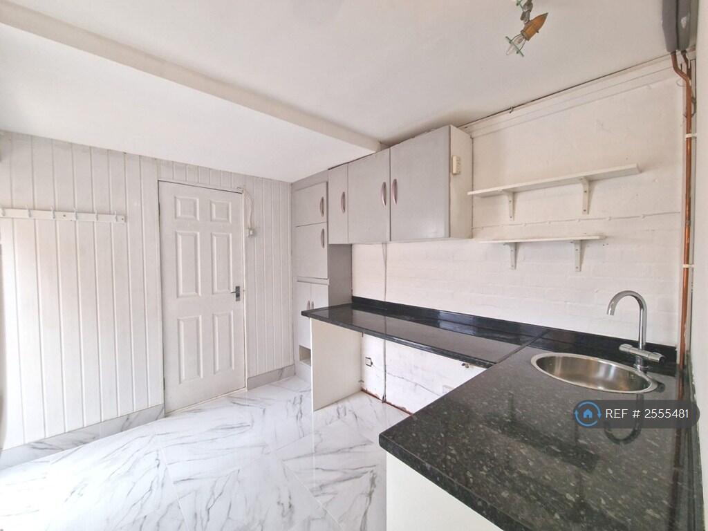 Additional image 19 of Aldridge Road, Streetly, Sutton Coldfield, B74