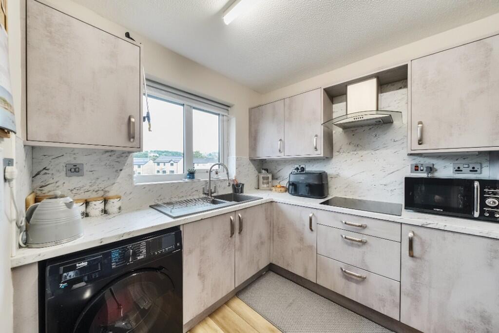 Additional image 13 of May Tree Close, Bradford, West Yorkshire, BD14