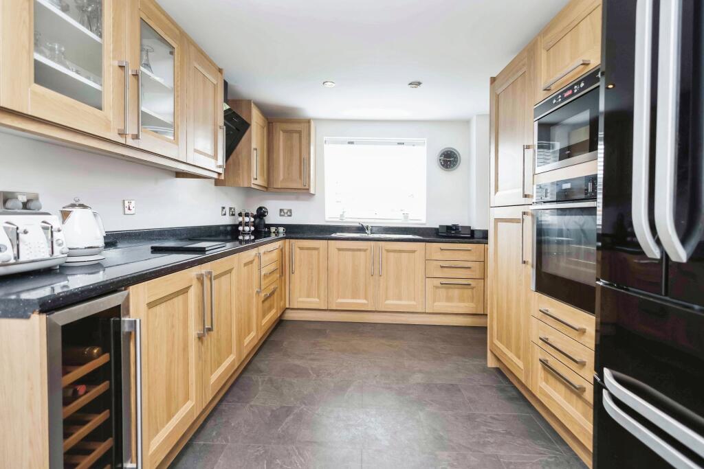 Additional image 3 of Knowle Close, Rednal, B45