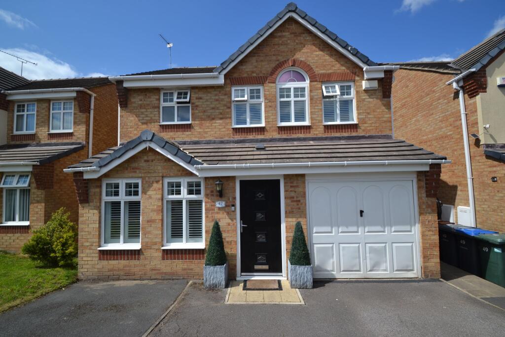 Javelin Close, Idle,