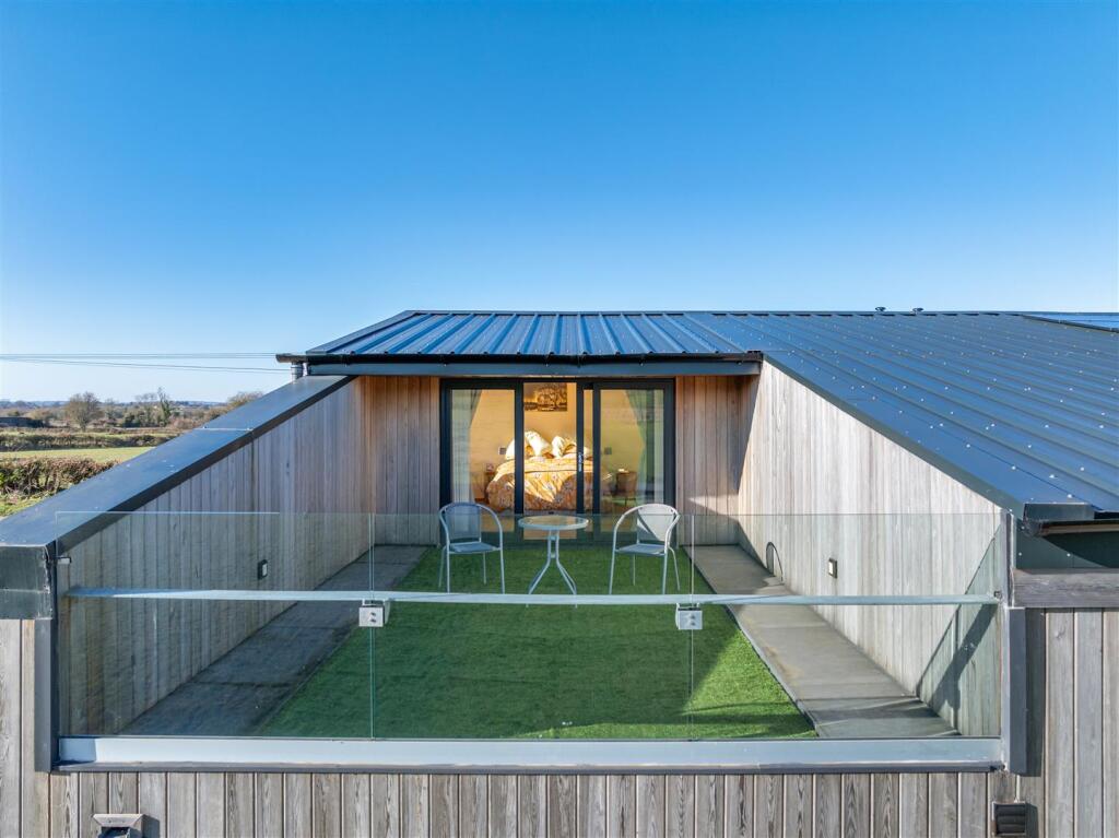 Additional image 22 of Sunnycroft Barn, Cowleaze Lane, Edington, Westbury