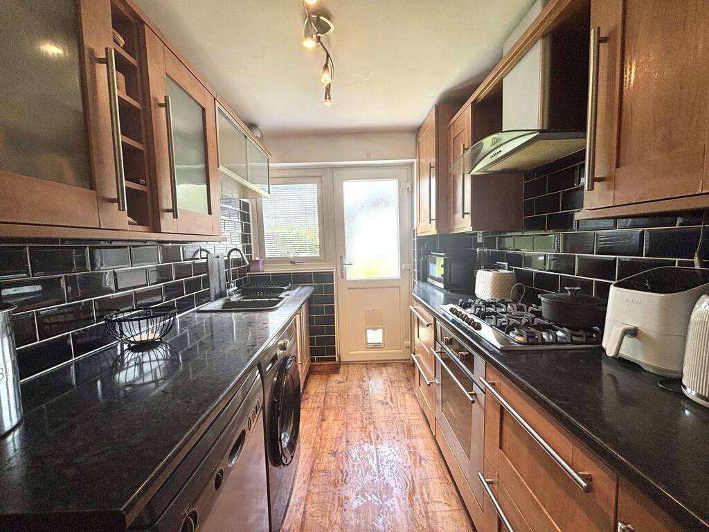 Additional image 23 of Oxford Street, Clayton, Bradford