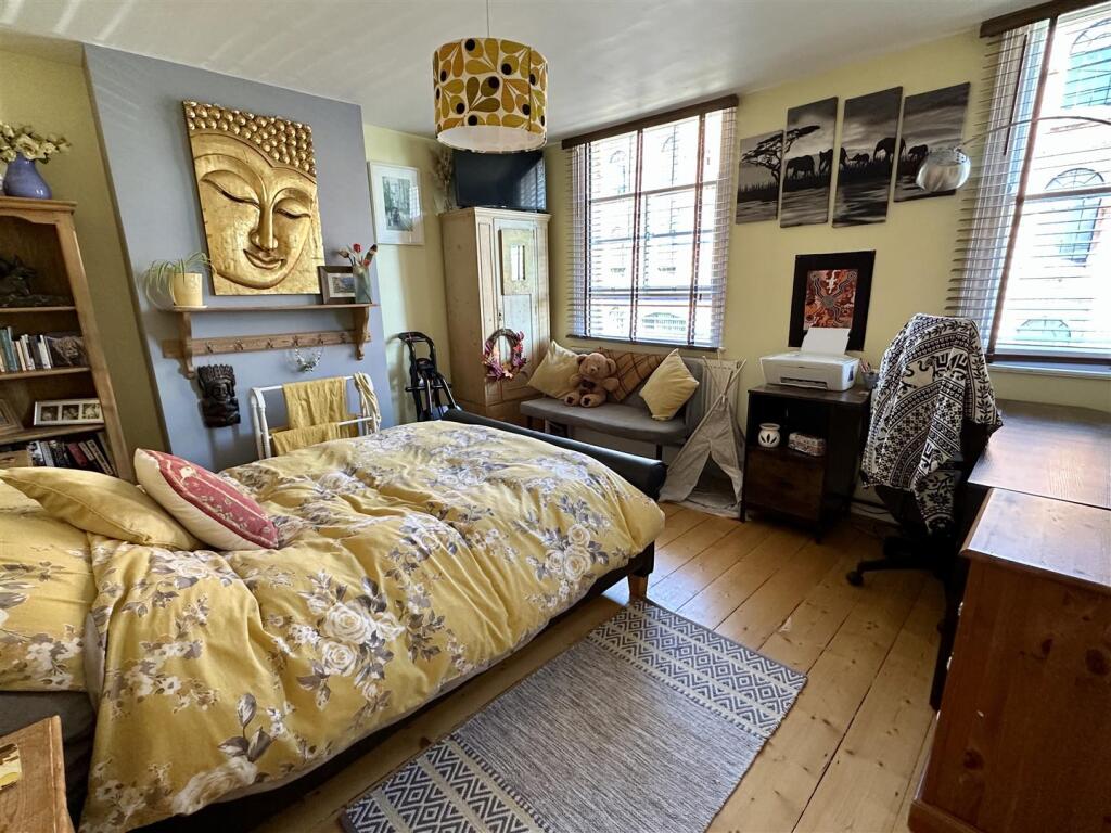 Additional image 22 of Station Road, Alcester