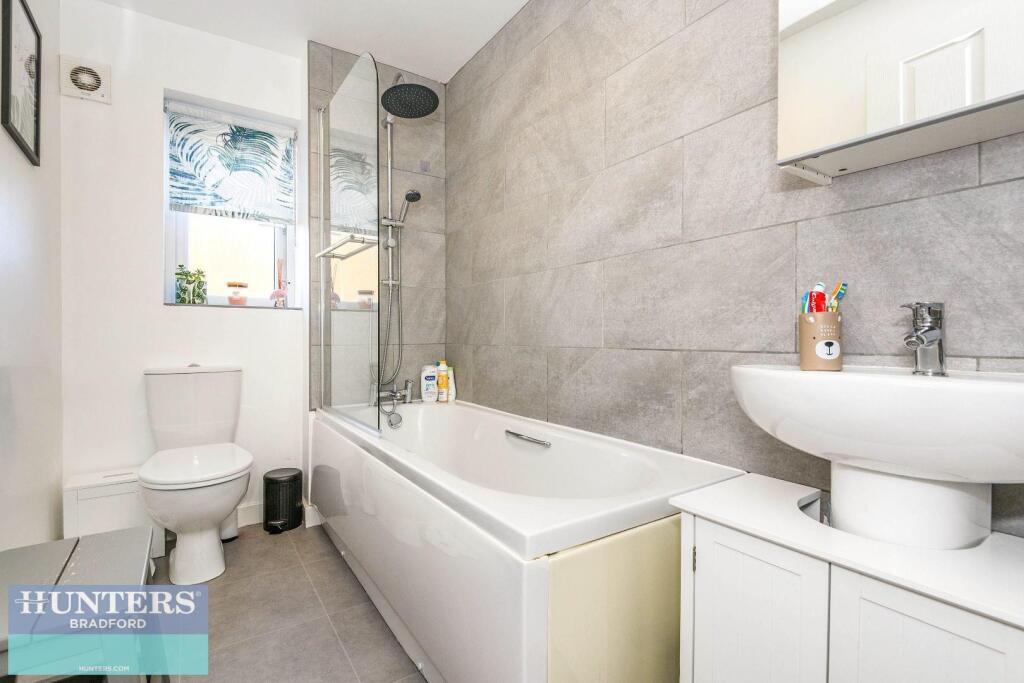 Additional image 17 of Dean House Gate, Allerton, Bradford, West Yorkshire, BD15 8HF