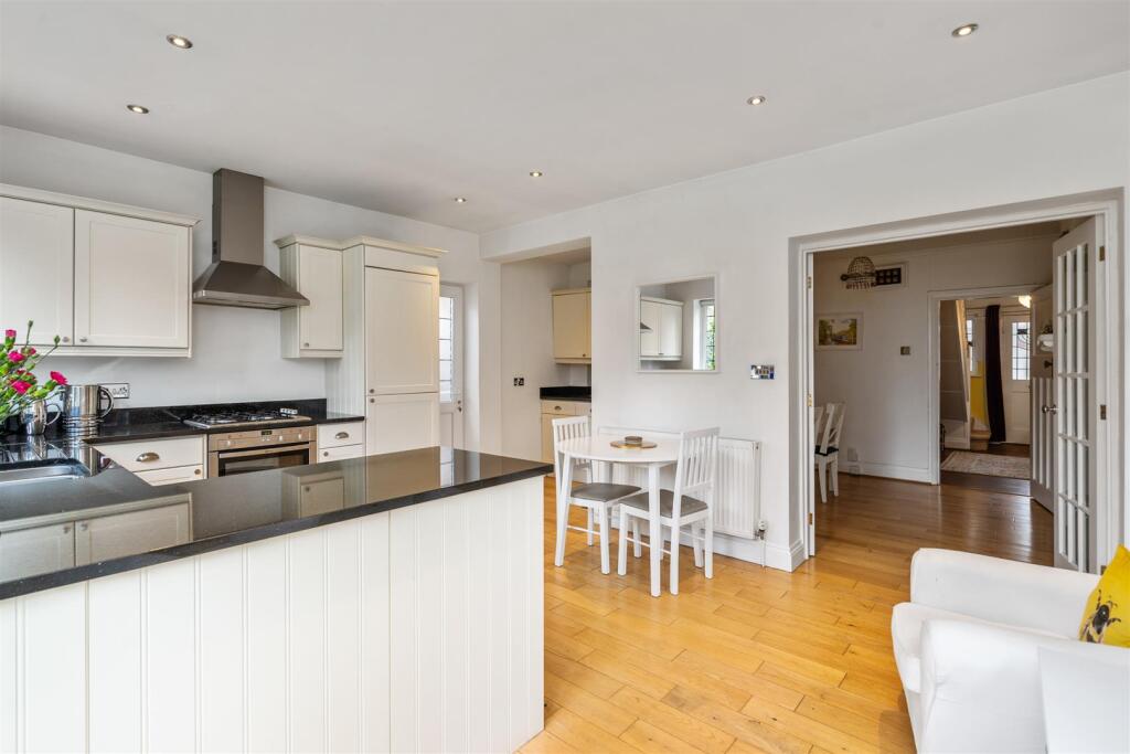 Additional image 8 of Widney Manor Road, Solihull