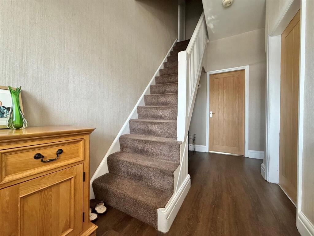 Additional image 4 of Castle Road West, Oldbury