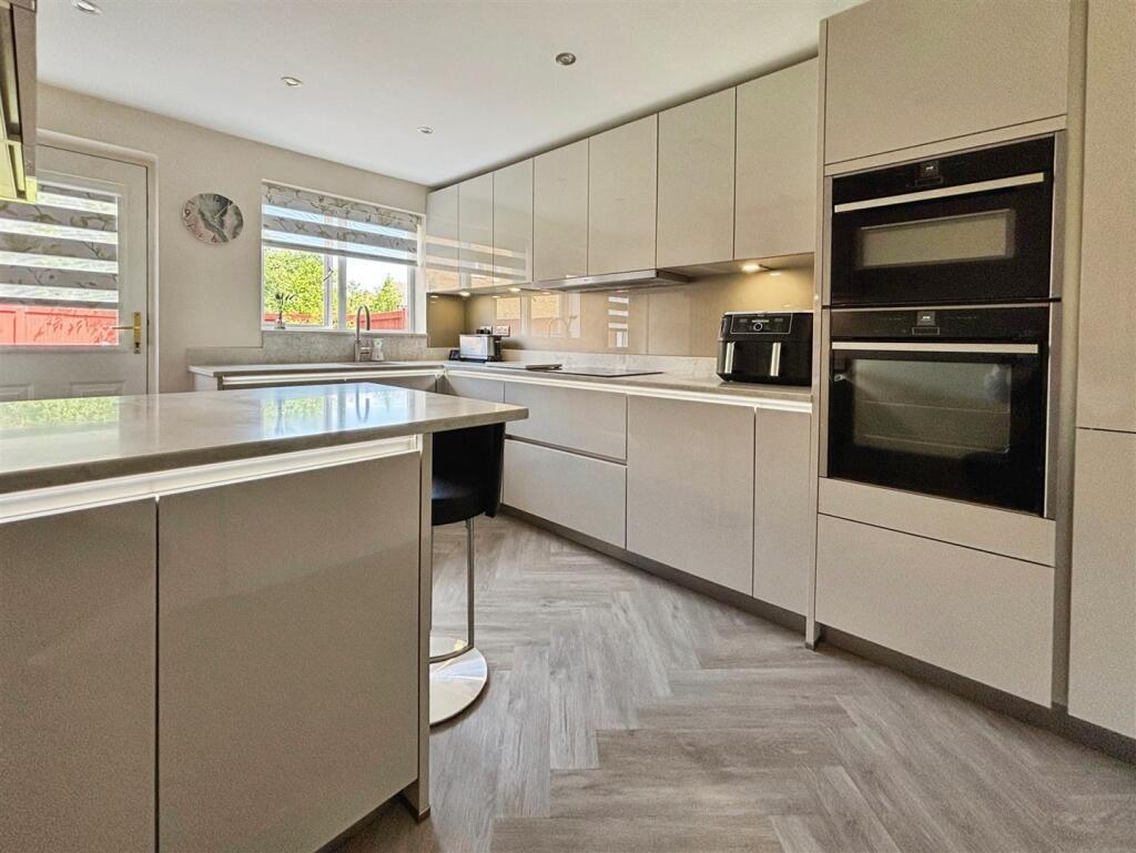 Additional image 7 of Javelin Close, Idle, Bradford, BD10 8SU